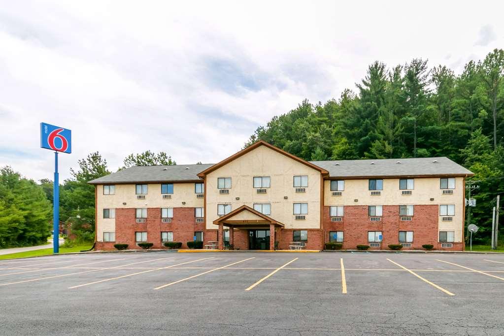 Motel 6 Morehead Exterior foto